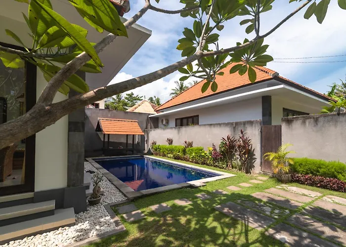 Anna - Serenity Ambiance In Lovina Villa